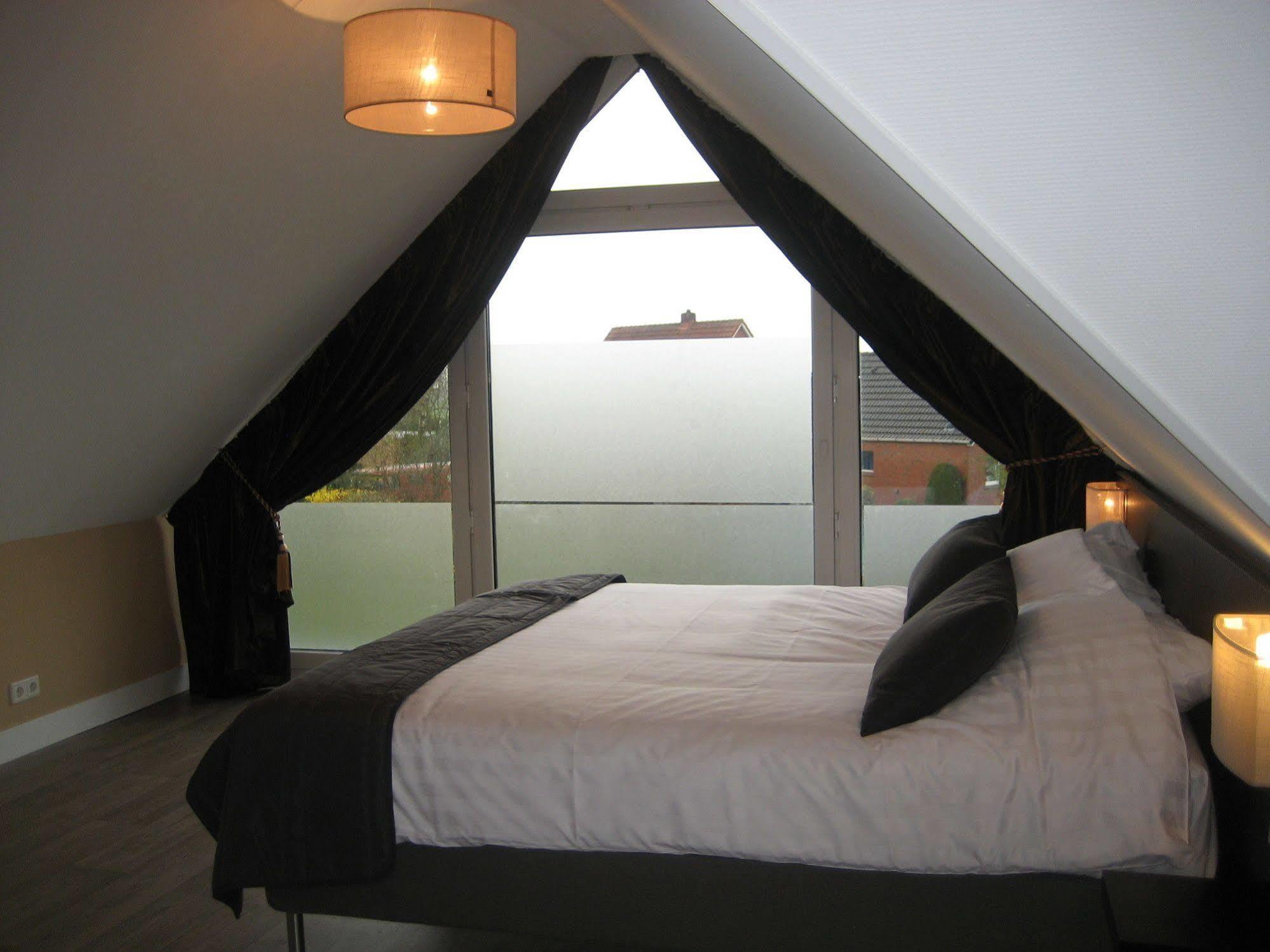 Bed & Breakfast Rheiderland Ditzumerverlaat Exterior foto